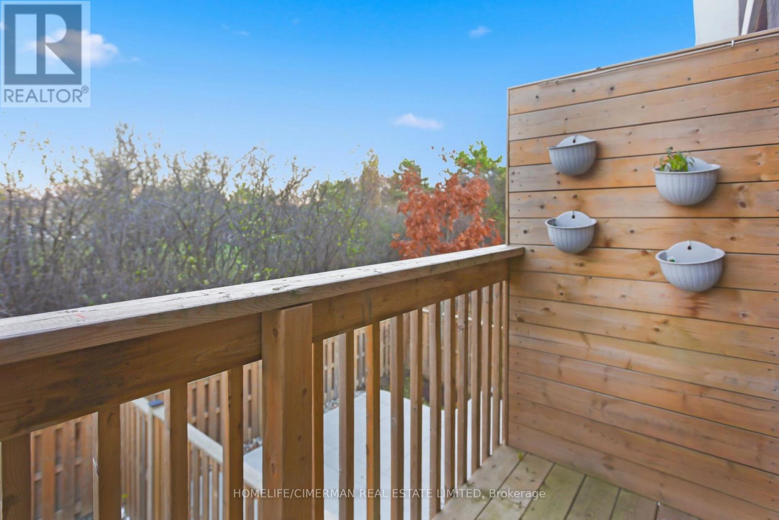 1802 Mitoff Place, Mississauga, Ontario  L4W 0E8 - Photo 27 - W12592344