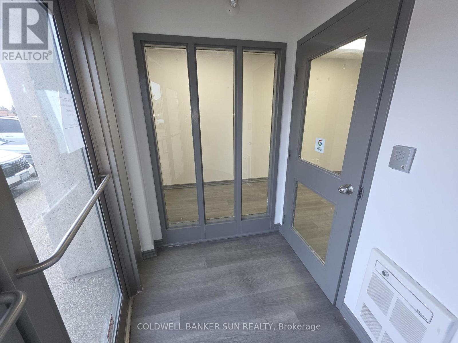 124 - 2 Automatic Road, Brampton, Ontario  L6S 6K8 - Photo 3 - W12592348