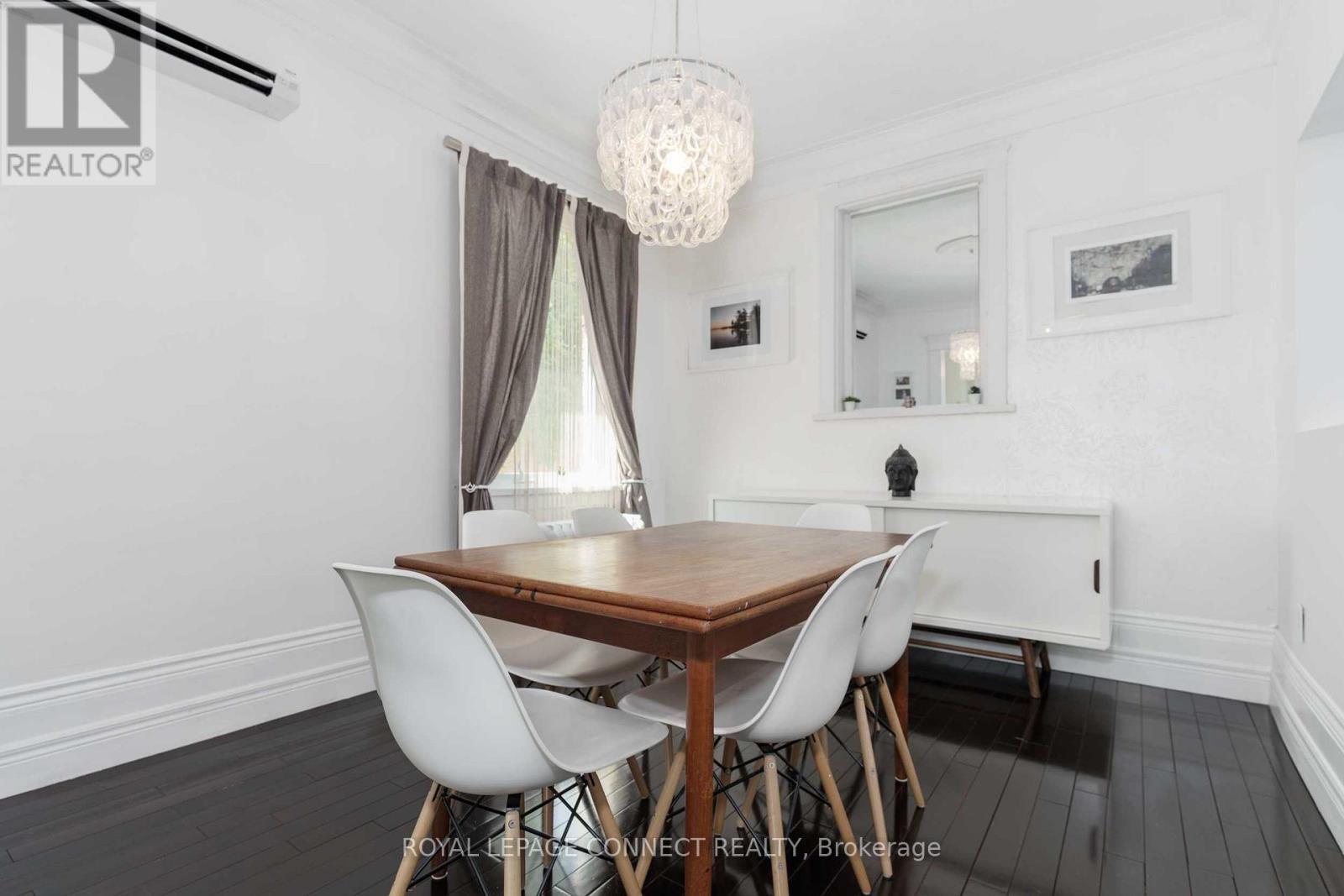 754 Windermere Avenue, Toronto, Ontario  M6S 3M6 - Photo 12 - W12592364