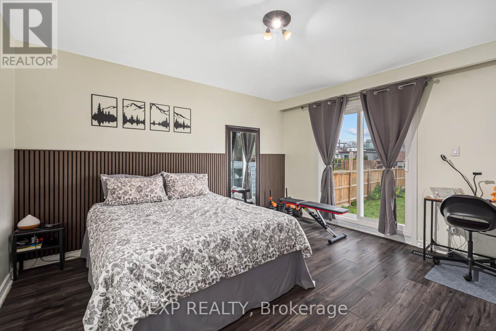 78 Sunset Trail, Toronto, Ontario  M9M 1J6 - Photo 14 - W12592312