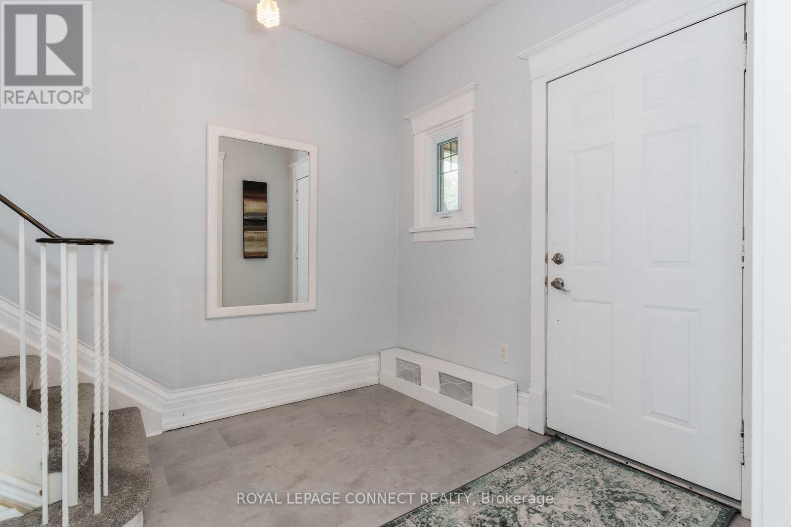 754 Windermere Avenue, Toronto, Ontario  M6S 3M6 - Photo 3 - W12592364