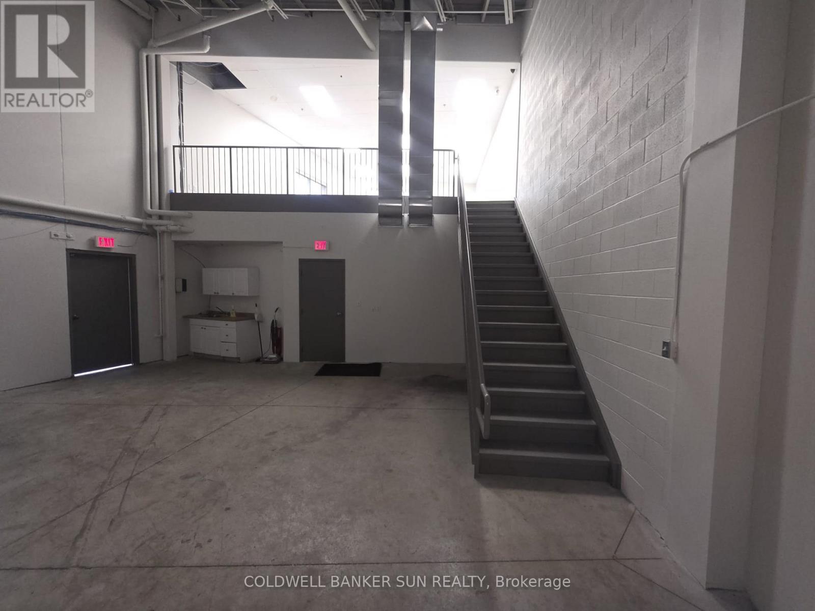 124 - 2 Automatic Road, Brampton, Ontario  L6S 6K8 - Photo 14 - W12592362