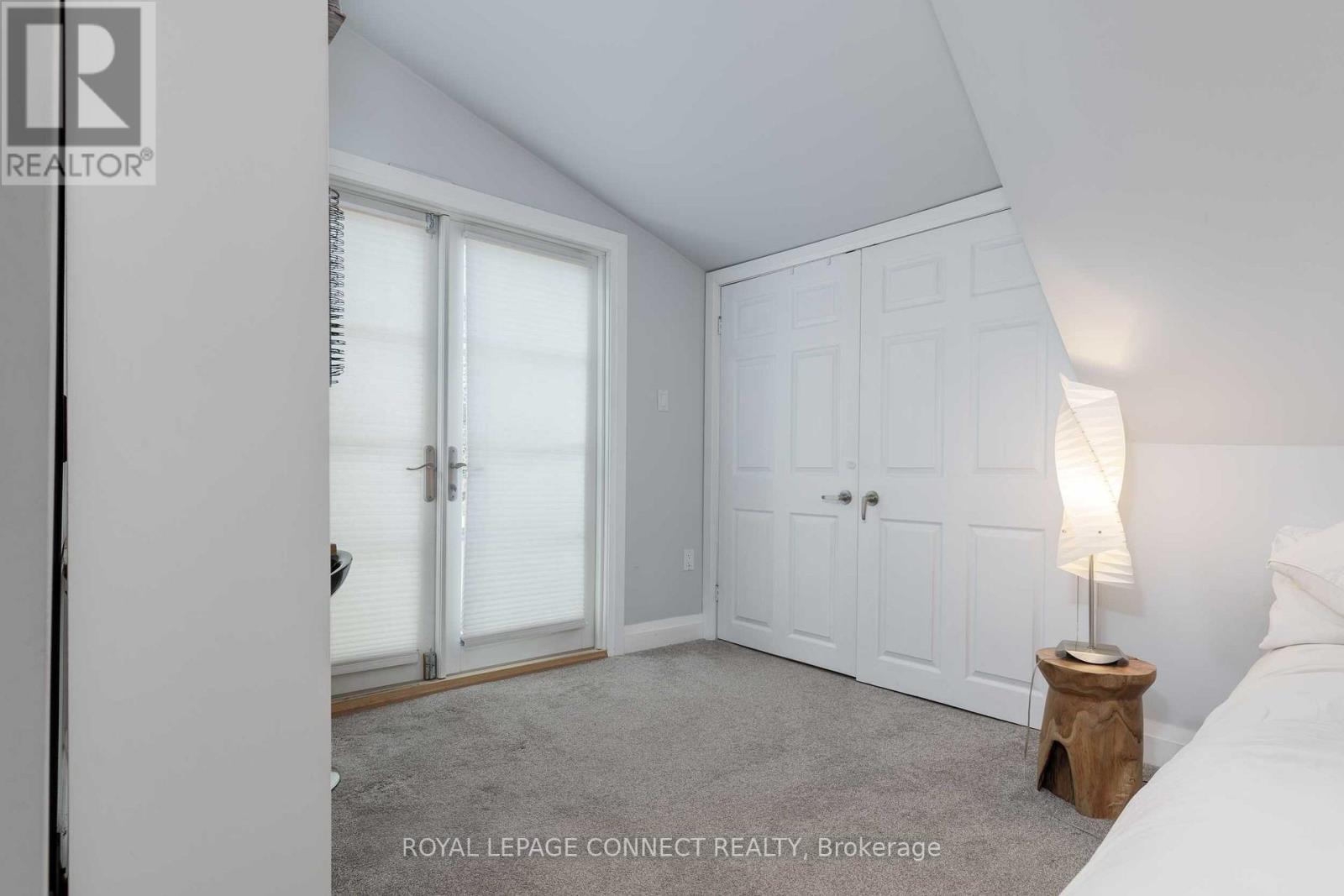 754 Windermere Avenue, Toronto, Ontario  M6S 3M6 - Photo 25 - W12592364