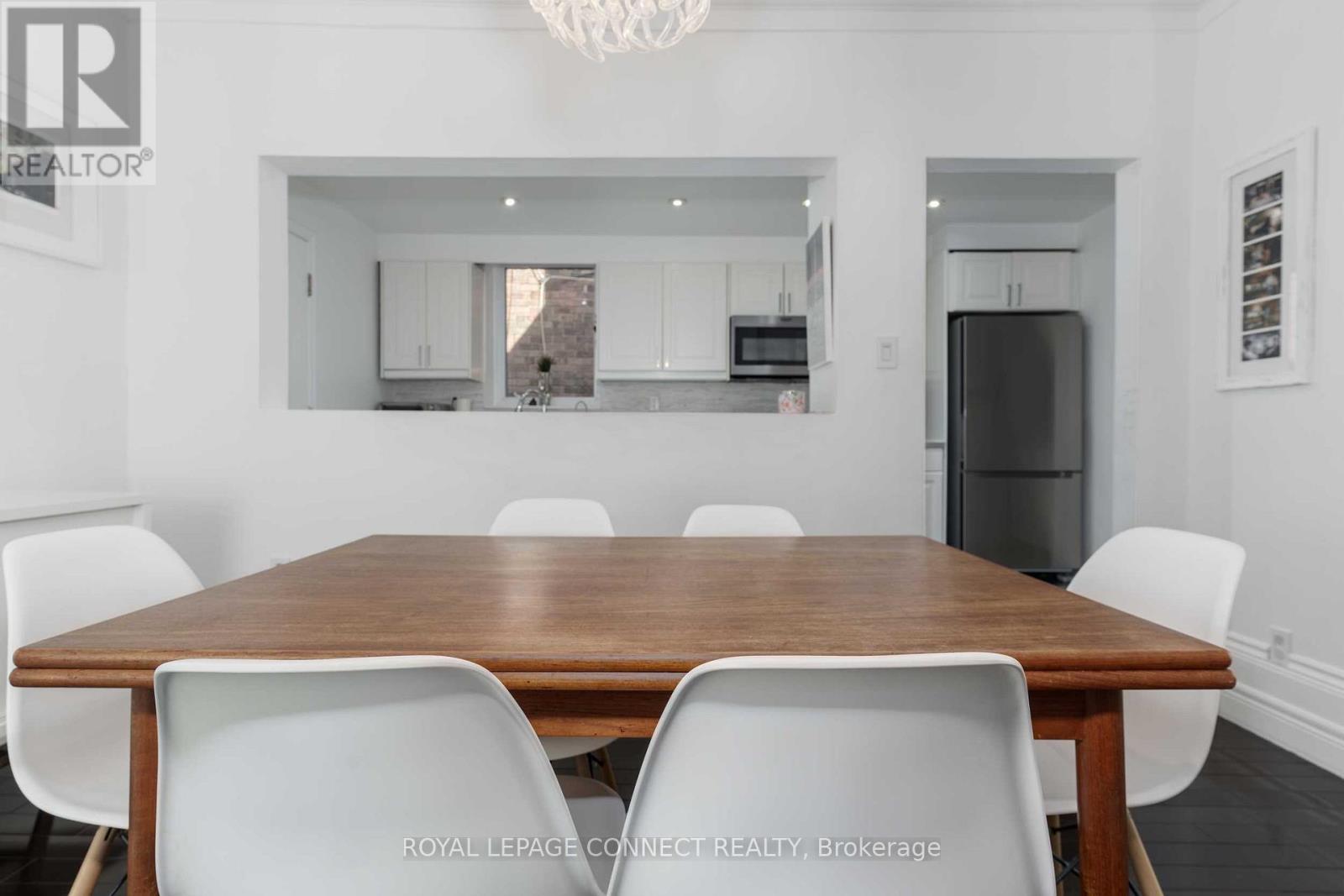 754 Windermere Avenue, Toronto, Ontario  M6S 3M6 - Photo 13 - W12592364