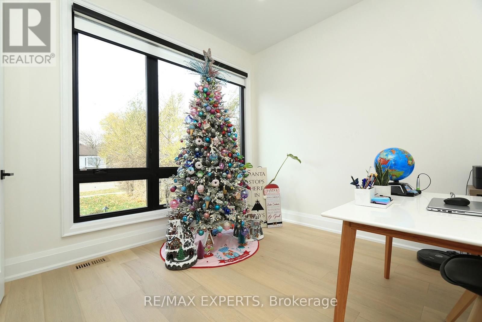 31 Fulham Drive, Toronto, Ontario M8W 4T1 - Photo 25 - W12592460