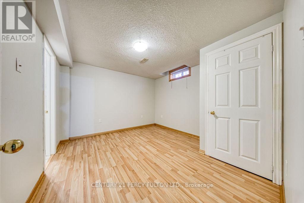 43 Windmill Boulevard, Brampton, Ontario  L6Y 3E9 - Photo 36 - W12592480