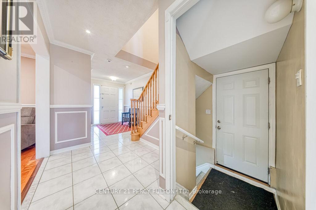 43 Windmill Boulevard, Brampton, Ontario  L6Y 3E9 - Photo 30 - W12592480