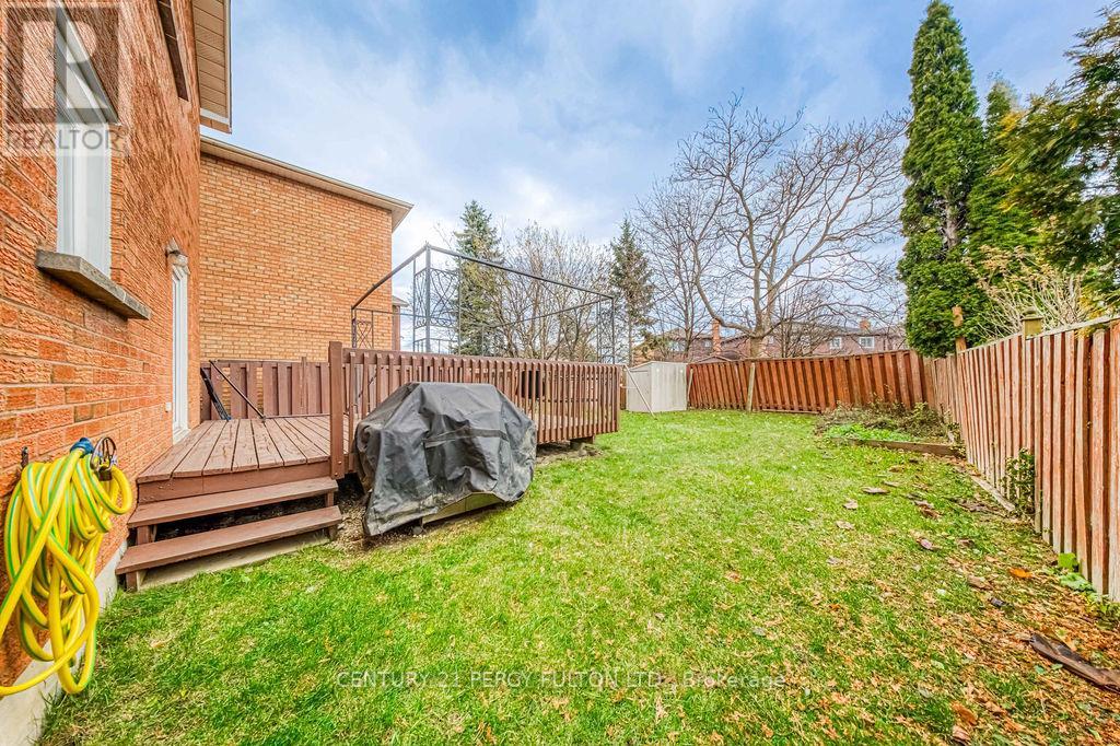 43 Windmill Boulevard, Brampton, Ontario  L6Y 3E9 - Photo 43 - W12592480