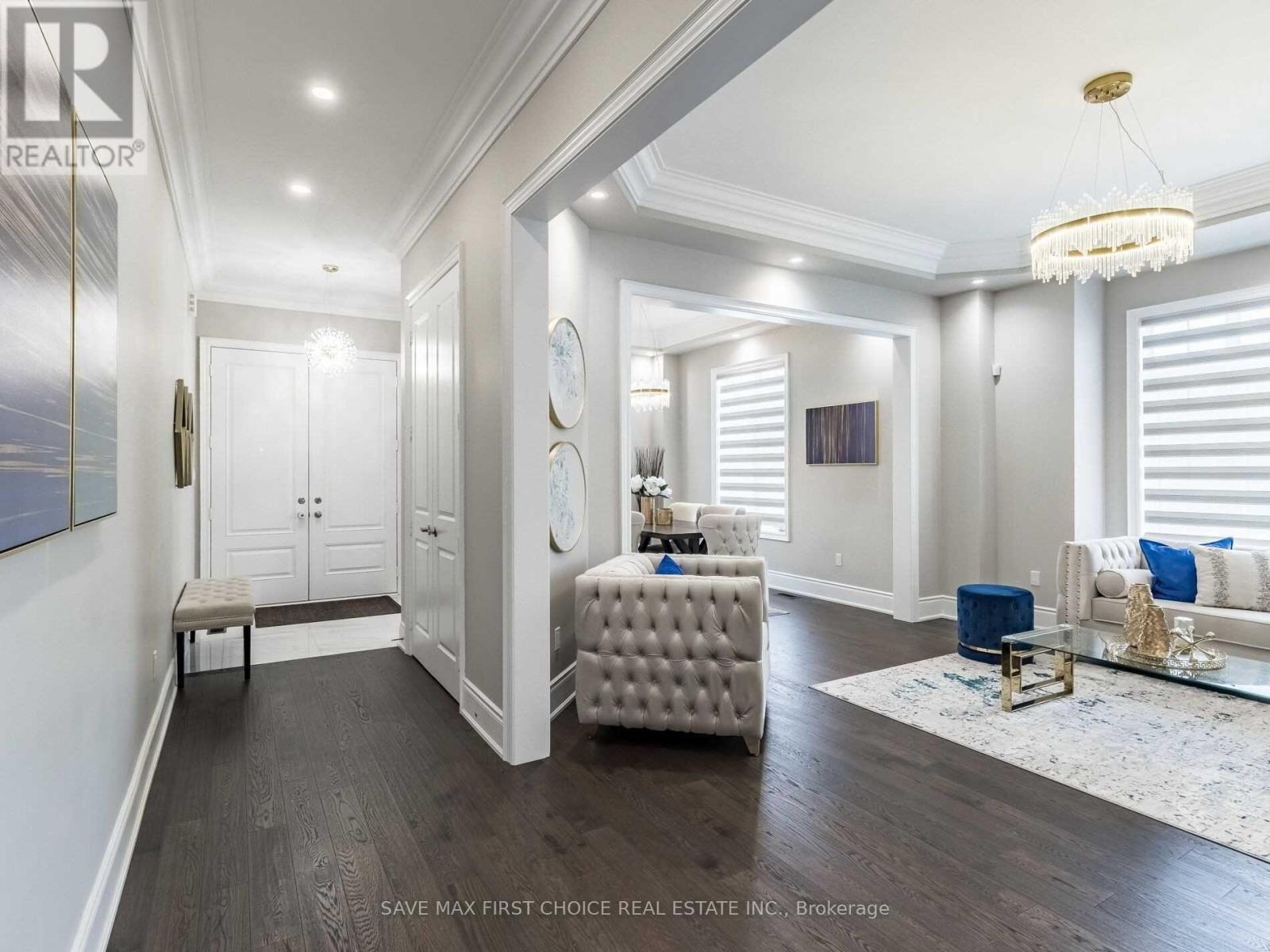 4051 Eternity Way, Oakville, Ontario  L6H 7B6 - Photo 6 - W12592410