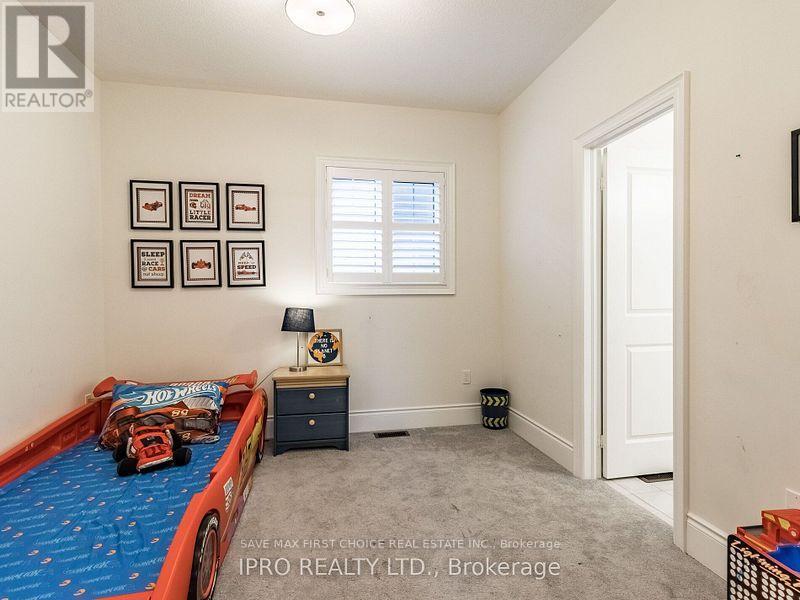 4051 Eternity Way, Oakville, Ontario  L6H 7B6 - Photo 36 - W12592410