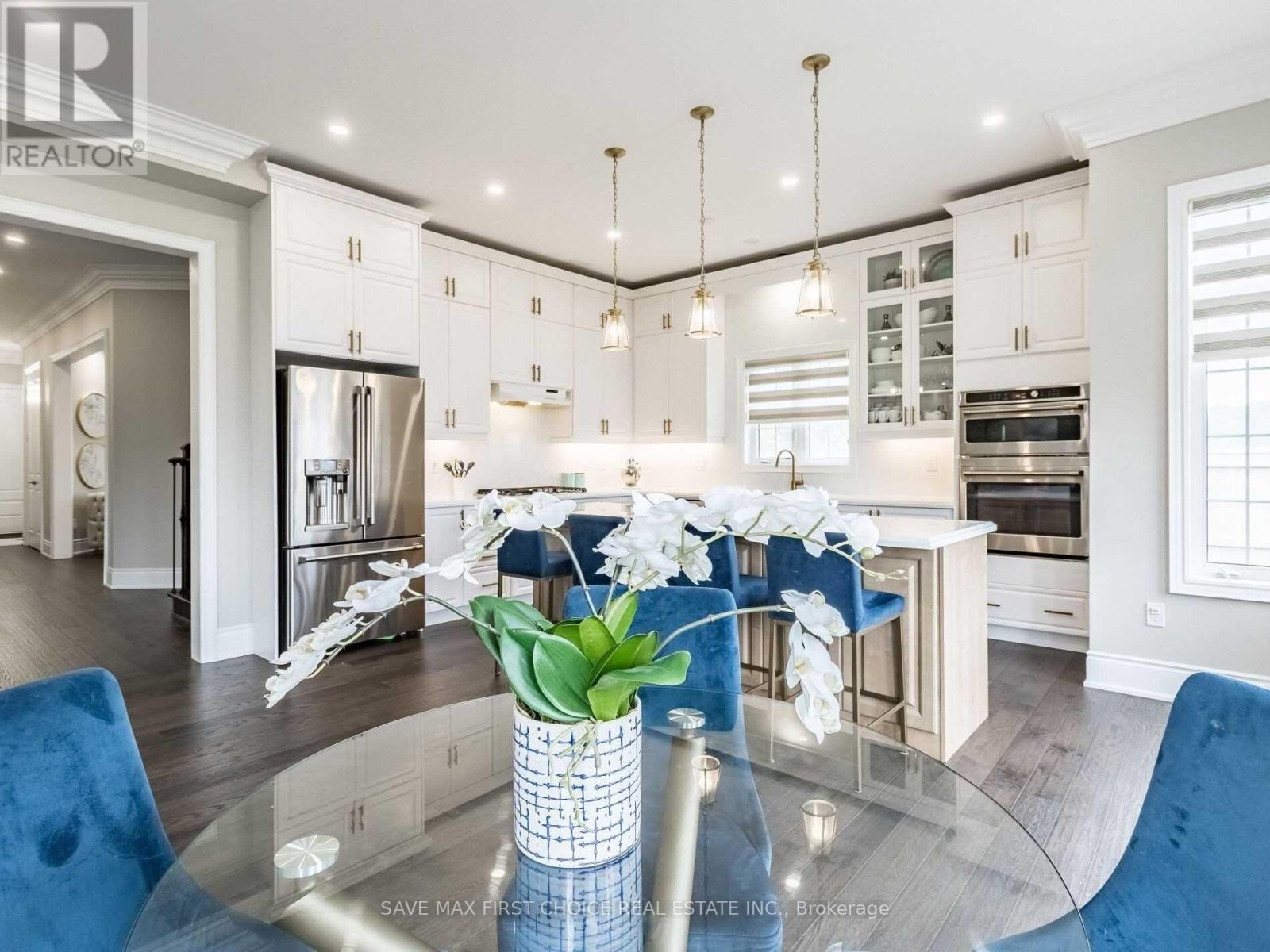 4051 Eternity Way, Oakville, Ontario  L6H 7B6 - Photo 14 - W12592410