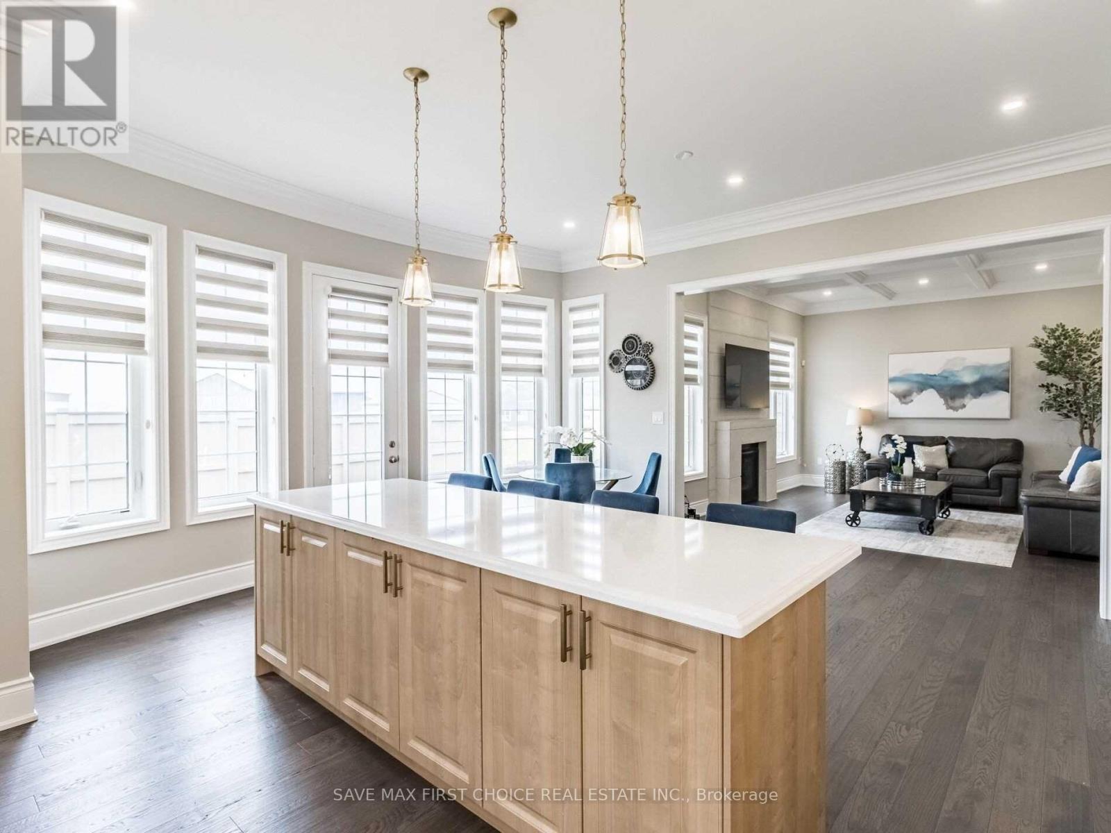 4051 Eternity Way, Oakville, Ontario  L6H 7B6 - Photo 19 - W12592410