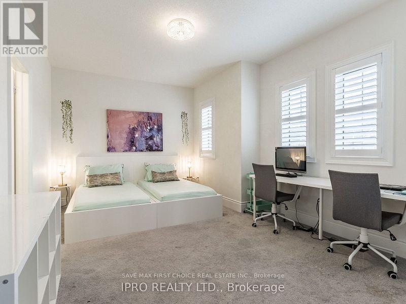 4051 Eternity Way, Oakville, Ontario  L6H 7B6 - Photo 38 - W12592410