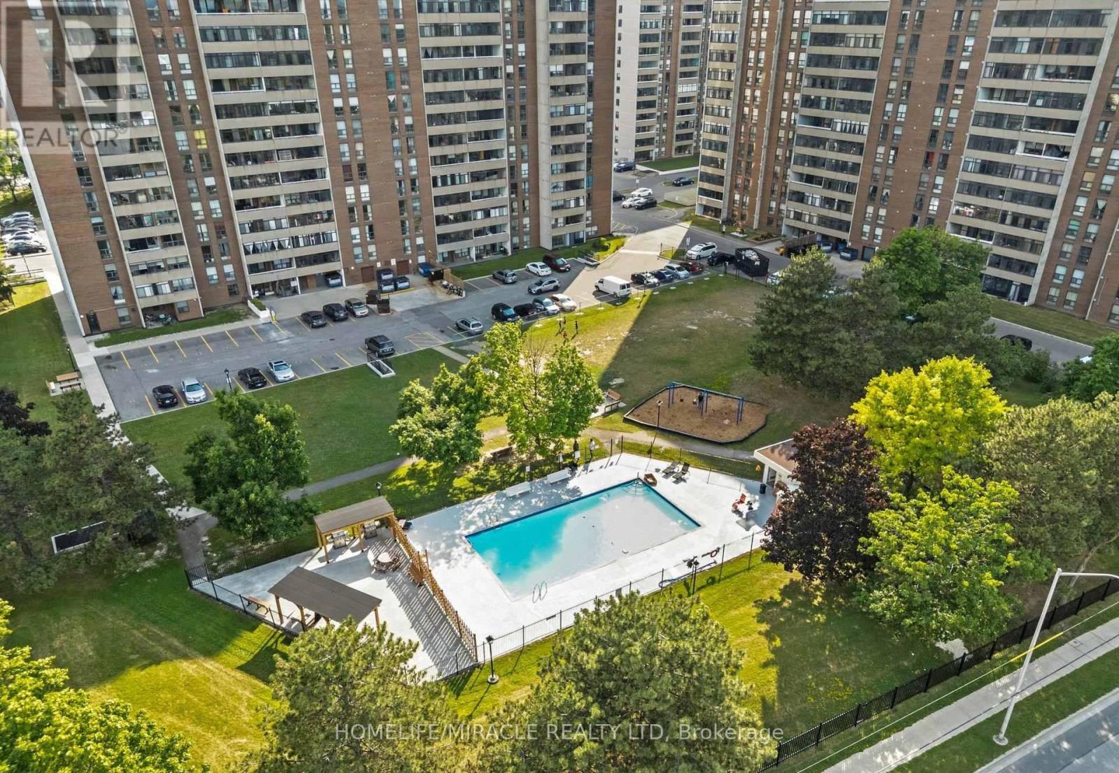 2605 - 18 Knightsbridge Road, Brampton, Ontario  L6T 3X5 - Photo 49 - W12592592