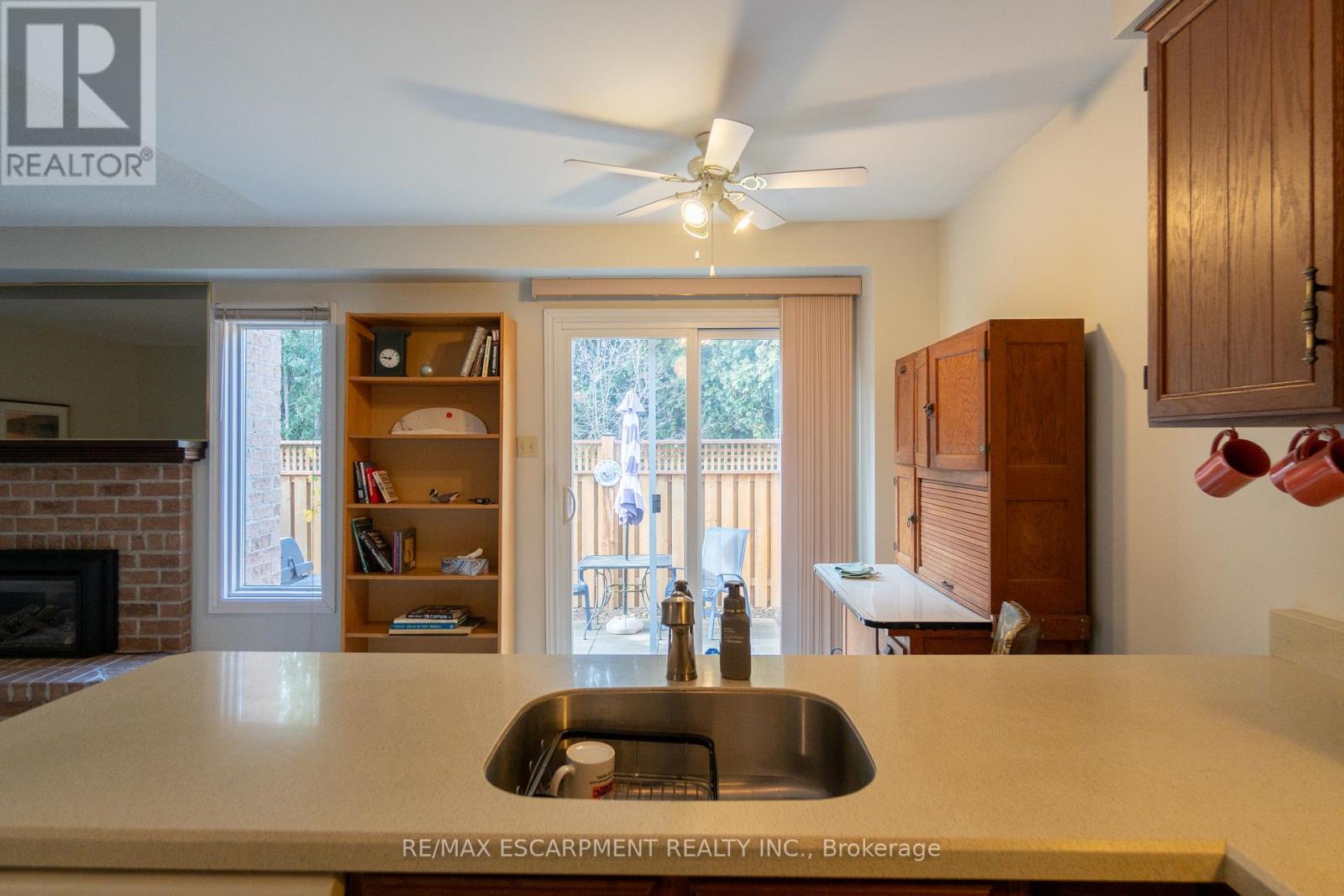 3 - 5255 Lakeshore Road, Burlington, Ontario  L7L 5X5 - Photo 37 - W12592602