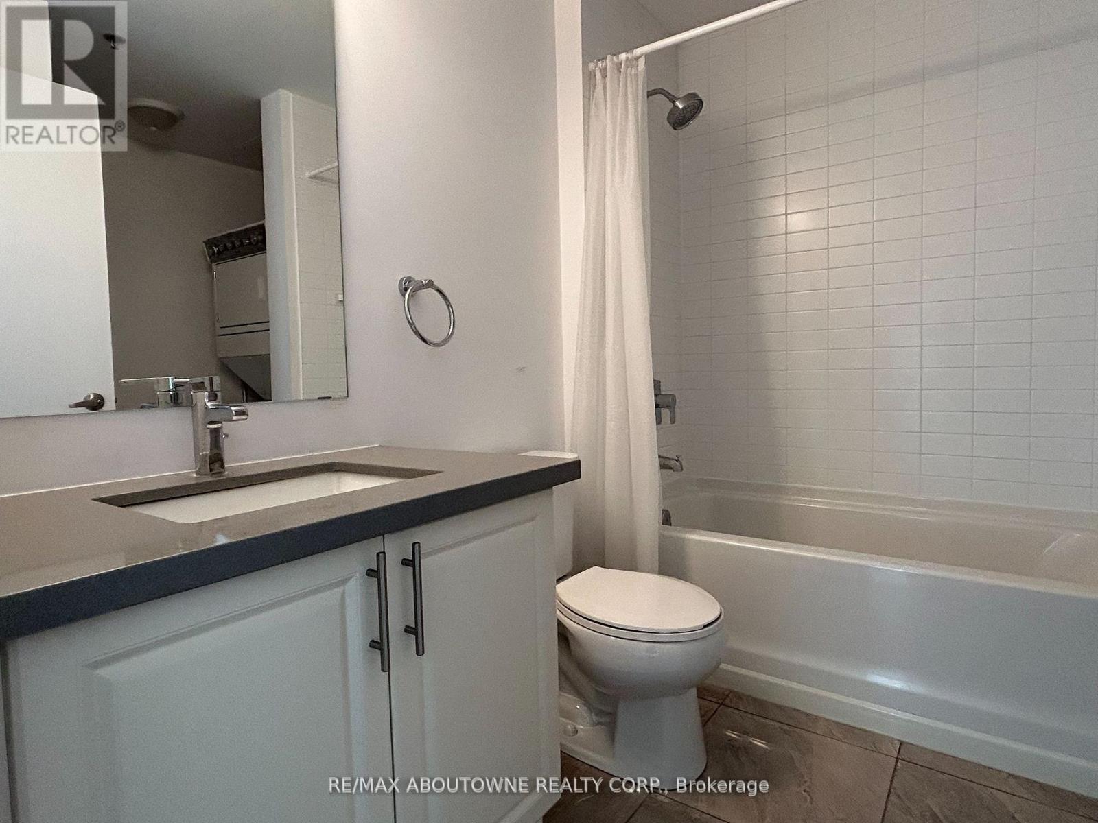 624 - 2486 Old Bronte Road, Oakville, Ontario  L6M 4J2 - Photo 13 - W12592698