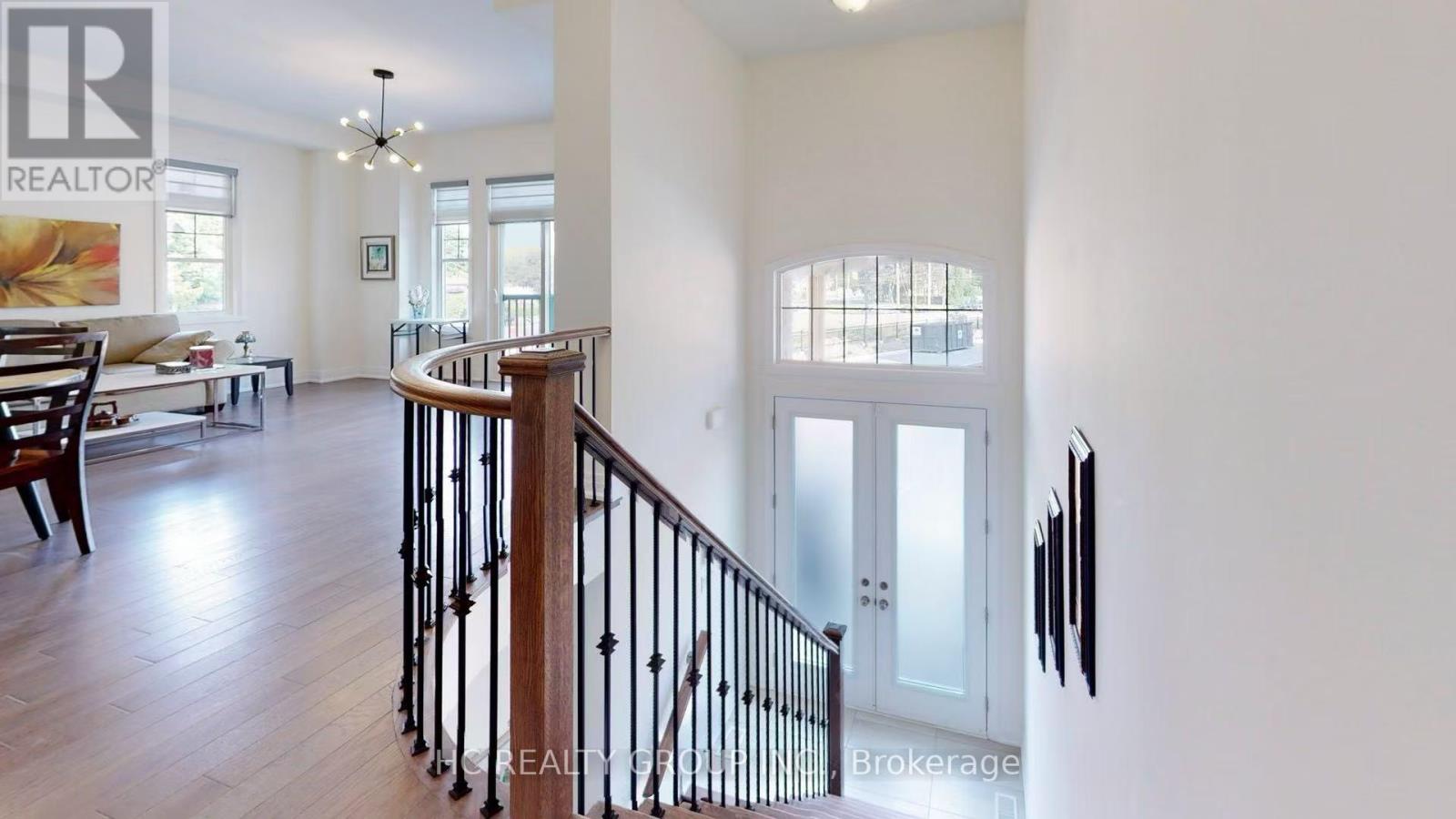 Master Suite - 2123 Royal Gala Circle, Mississauga, Ontario L4Y 0H2 - Photo 2 - W12592708