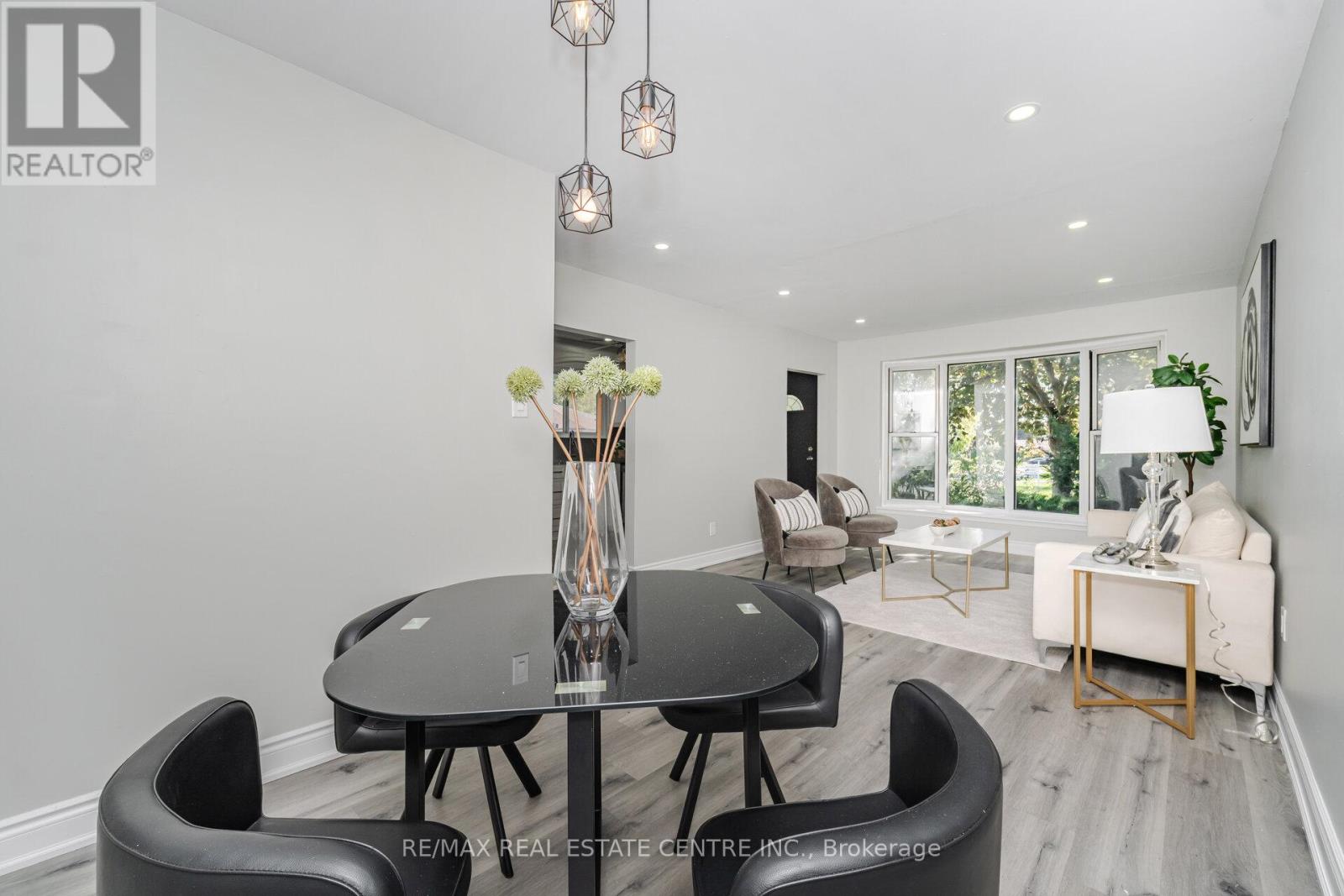 Upper - 34 Windermere Court, Brampton, Ontario  L6X 2L6 - Photo 14 - W12592780