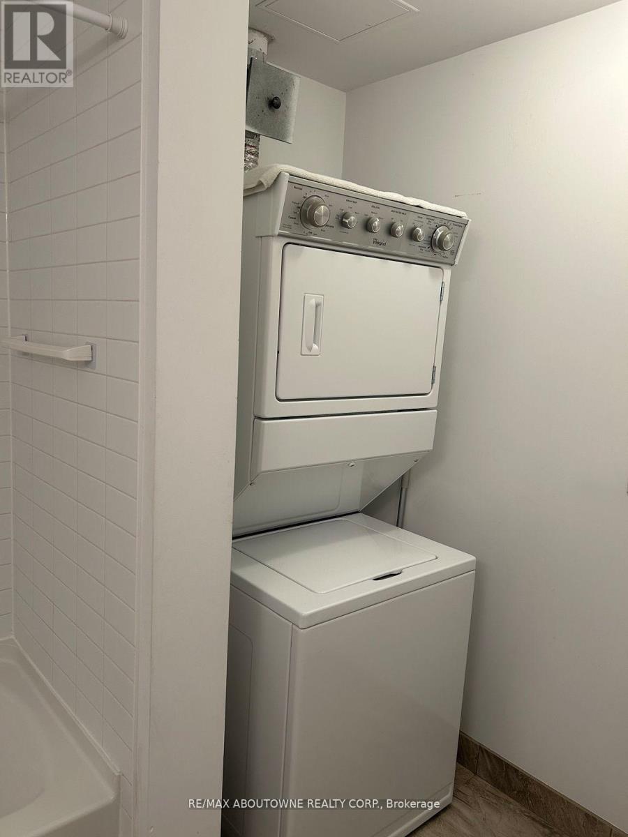 624 - 2486 Old Bronte Road, Oakville, Ontario  L6M 4J2 - Photo 14 - W12592698