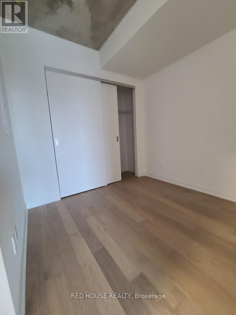 523 - 2720 Dundas Street W, Toronto, Ontario M6P 0C3 - Photo 4 - W12592724