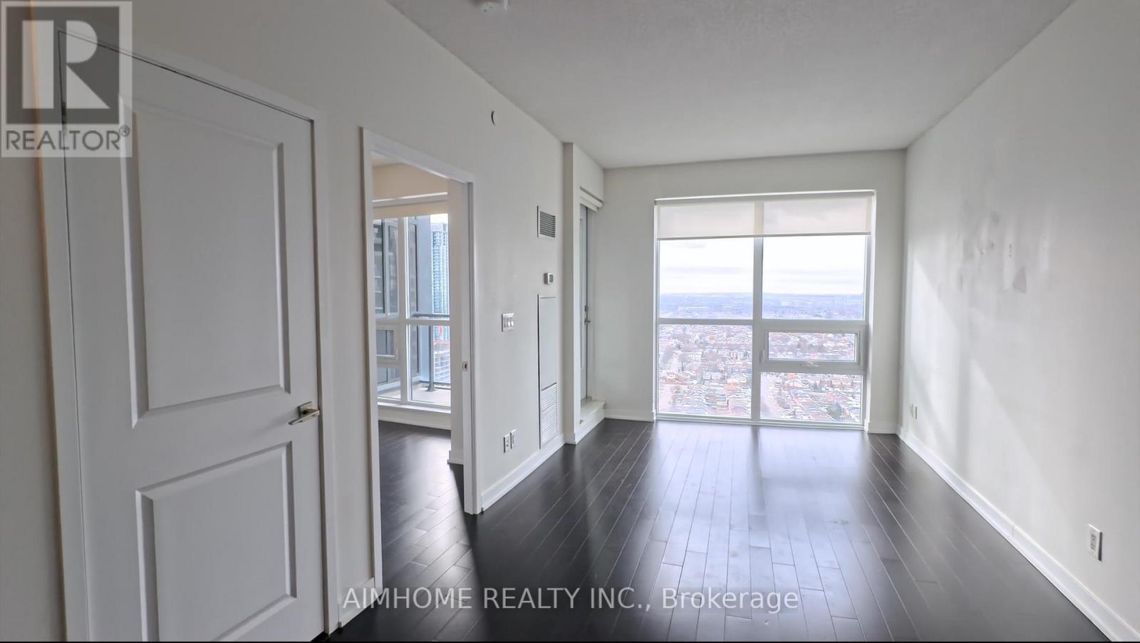 2903 - 510 Curran Place, Mississauga, Ontario L5B 0J8 - Photo 4 - W12592772