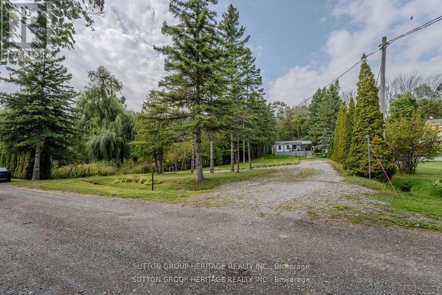 682 North Shore Drive E, Otonabee-South Monaghan, Ontario  K0L 1B0 - Photo 26 - X12432891