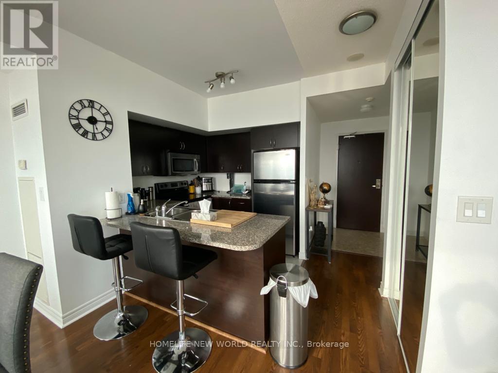 3906 - 208 Enfield Place, Mississauga, Ontario  L5B 0G8 - Photo 6 - W12592816