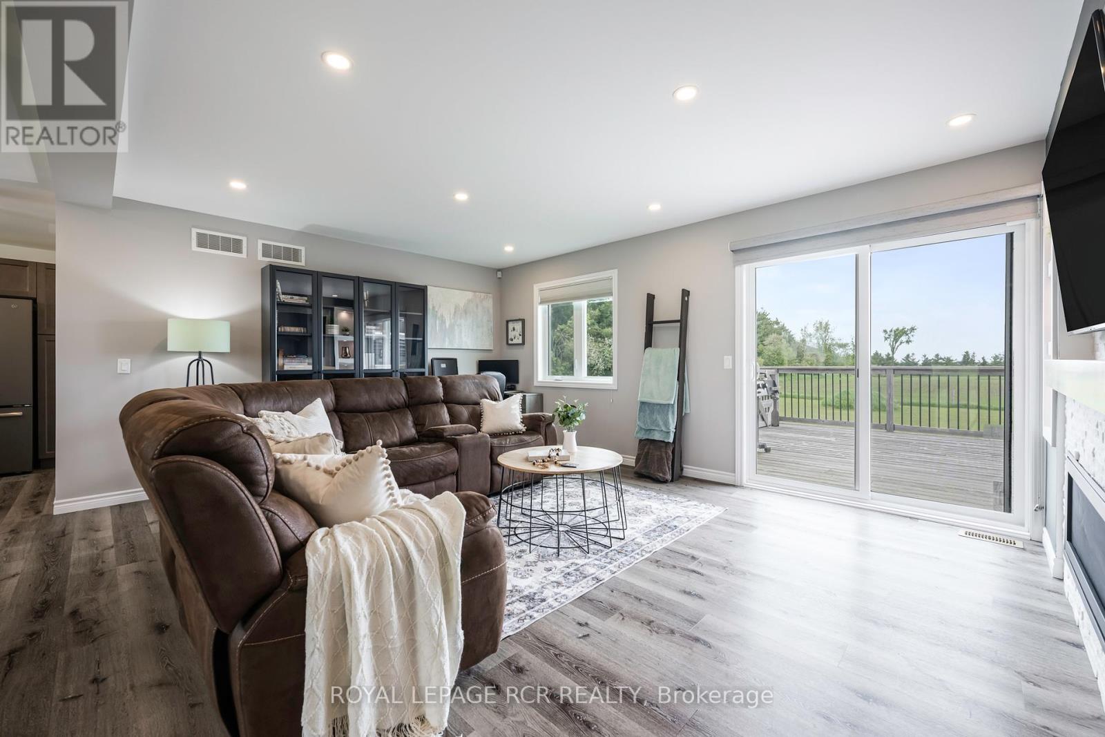 384345 Sideroad 20, Amaranth, Ontario L9W 3Z2 - Photo 8 - X12461156