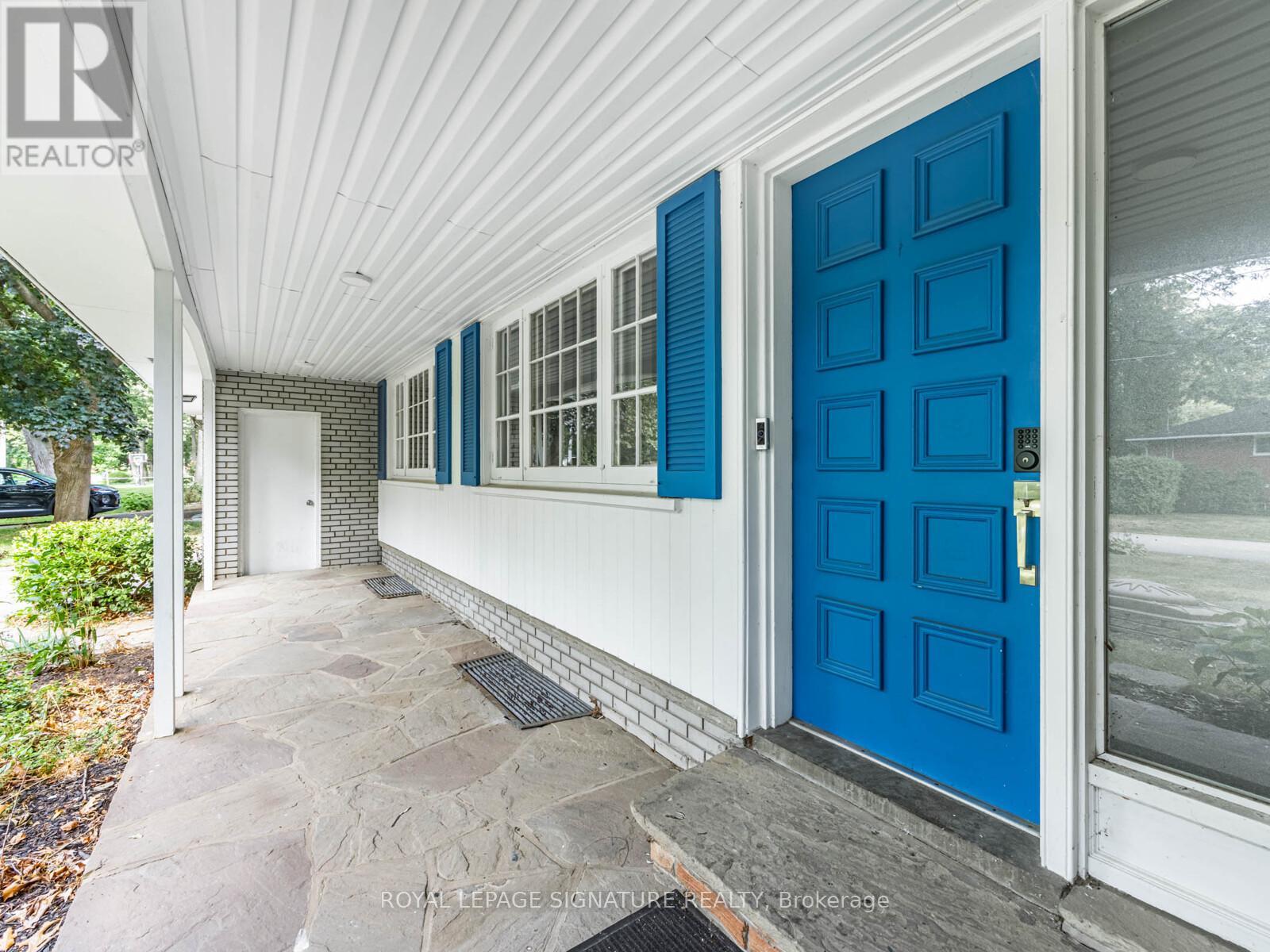 1447 Merrow Road, Mississauga, Ontario  L5J 3C4 - Photo 6 - W12592798