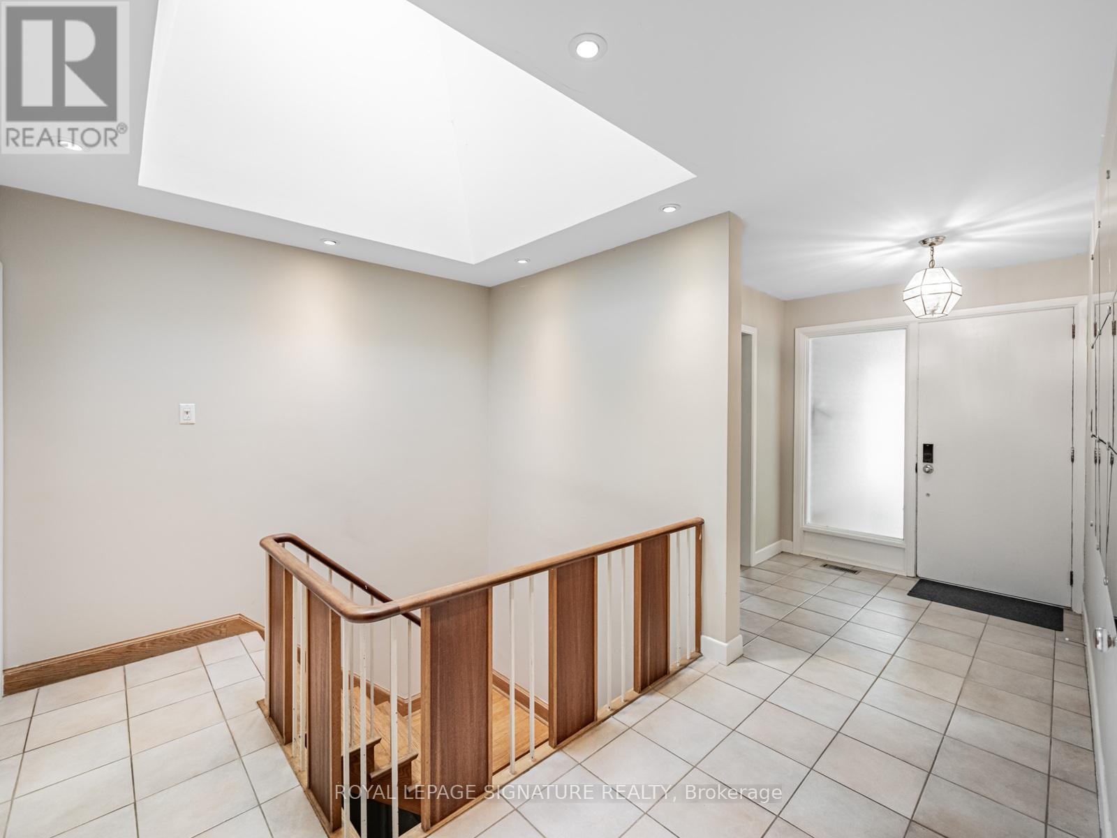 1447 Merrow Road, Mississauga, Ontario  L5J 3C4 - Photo 18 - W12592798