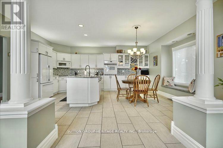 400 Front Street W, Kawartha Lakes, Ontario  K0M 1A0 - Photo 18 - X12437425