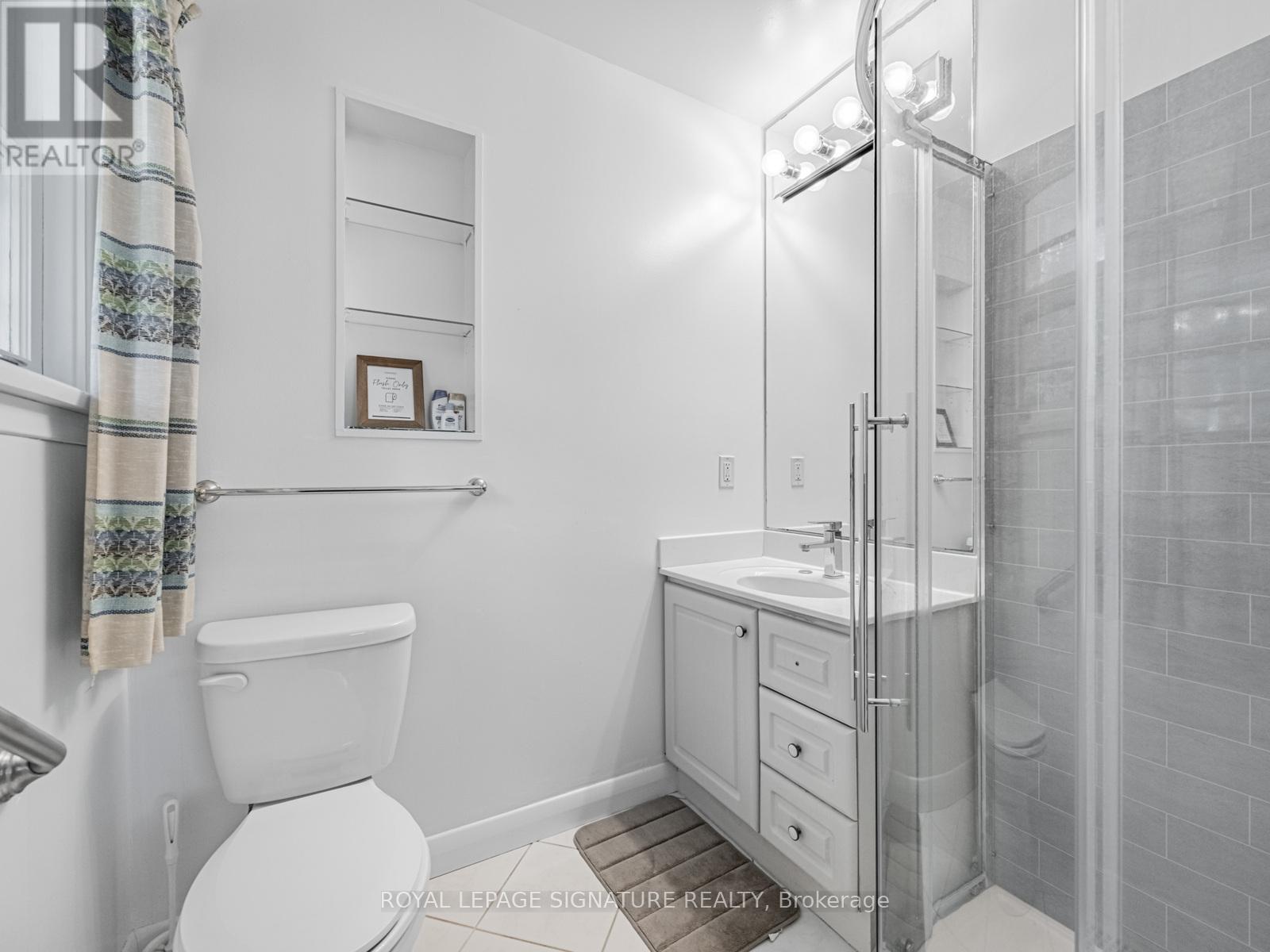 1447 Merrow Road, Mississauga, Ontario  L5J 3C4 - Photo 31 - W12592798