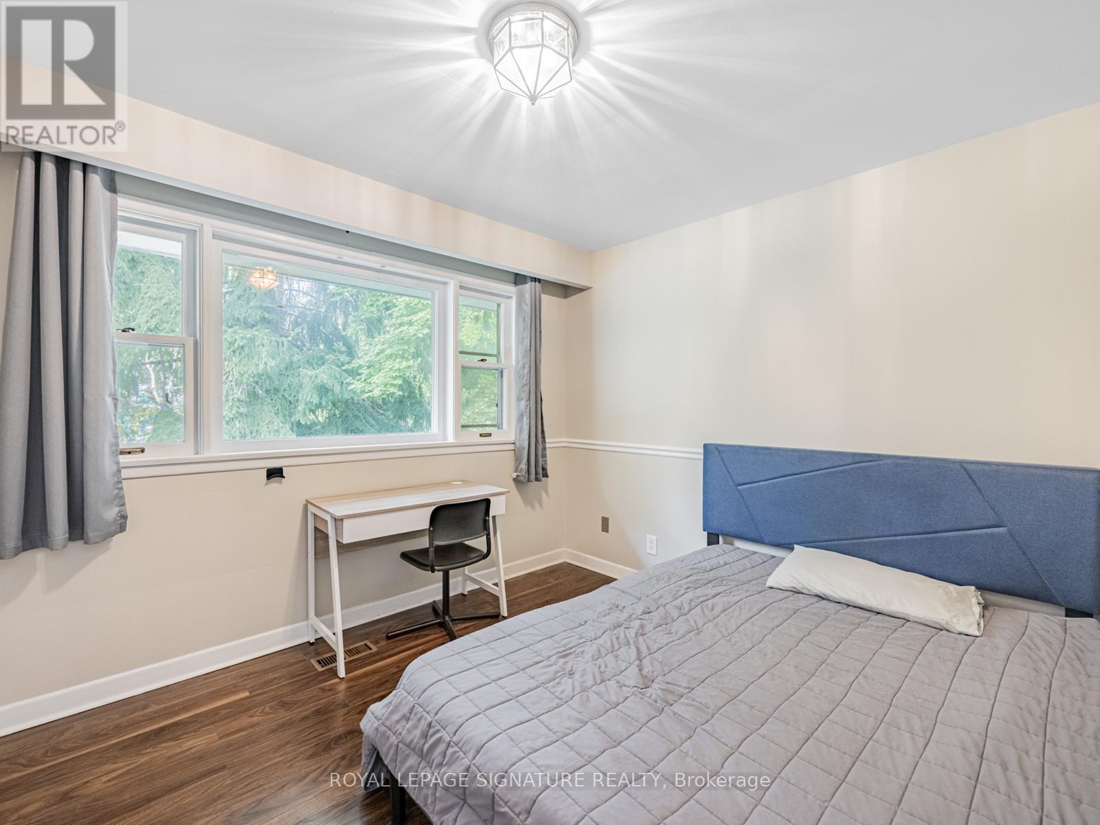 1447 Merrow Road, Mississauga, Ontario  L5J 3C4 - Photo 24 - W12592798