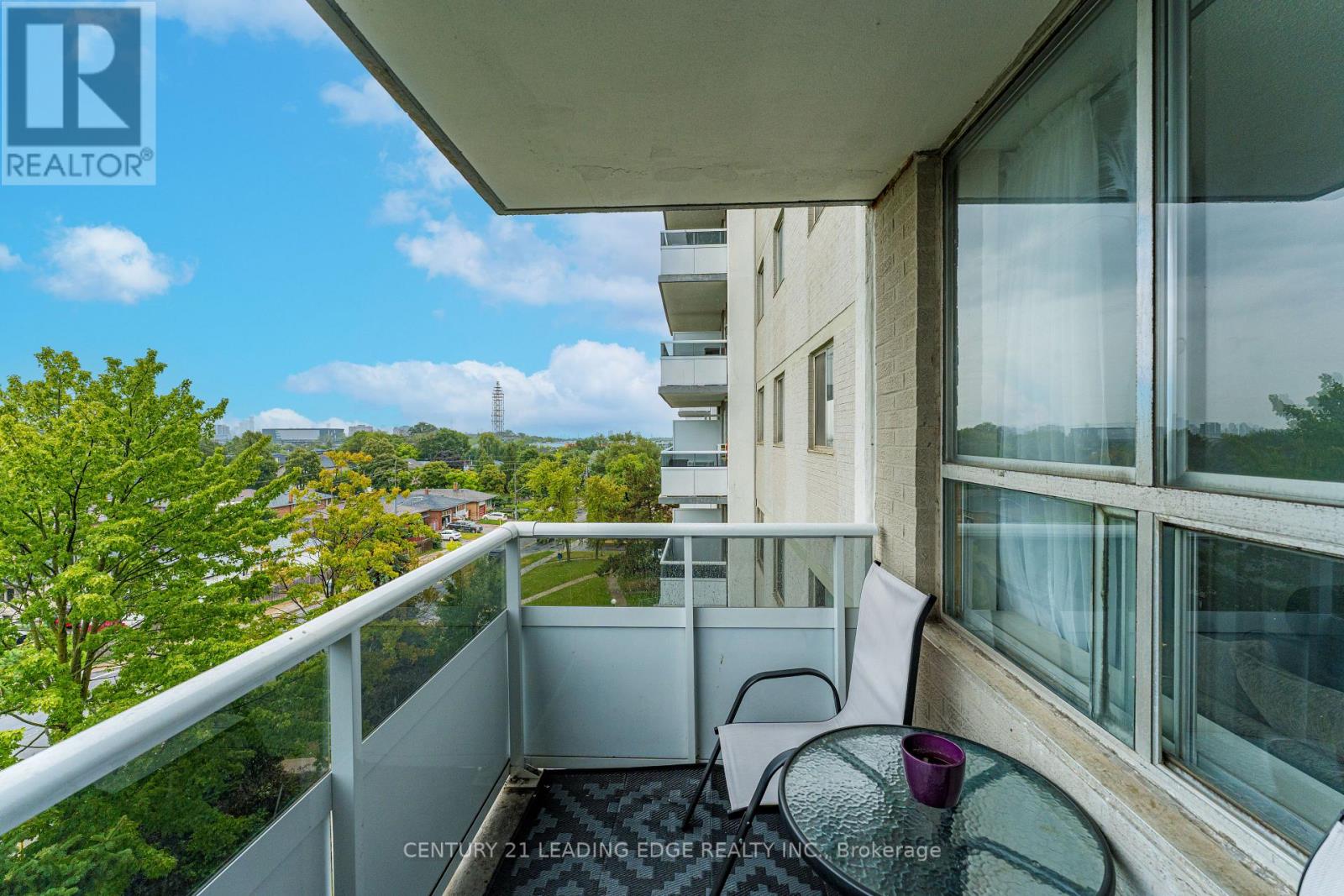 611 - 940 Caledonia Road, Toronto, Ontario  M6B 2G8 - Photo 17 - W12592830