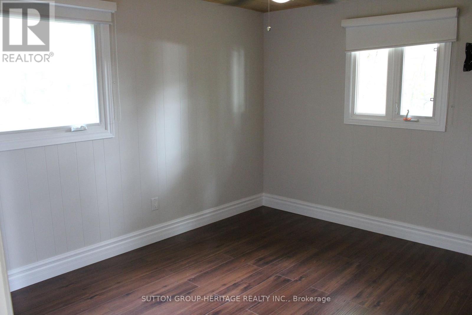 45 Lakewood Crescent, Kawartha Lakes, Ontario  K0M 1A0 - Photo 16 - X12464040