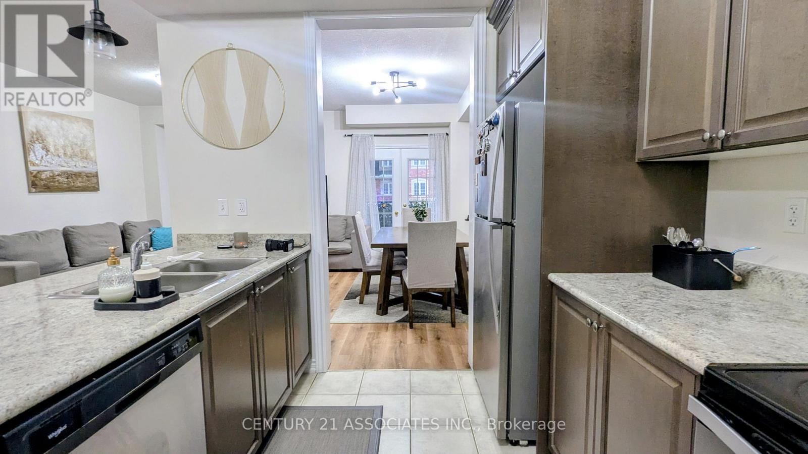 24 Savage Drive, Hamilton, Ontario  L8B 0A3 - Photo 18 - X12579976