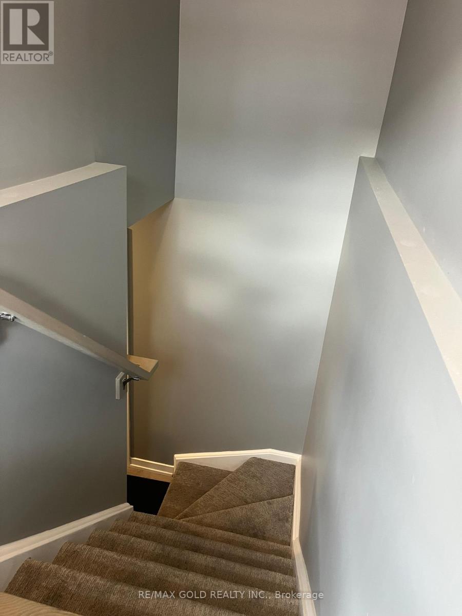 812 - 4263 Fourth Avenue, Niagara Falls, Ontario  L2E 0C2 - Photo 5 - X12586904