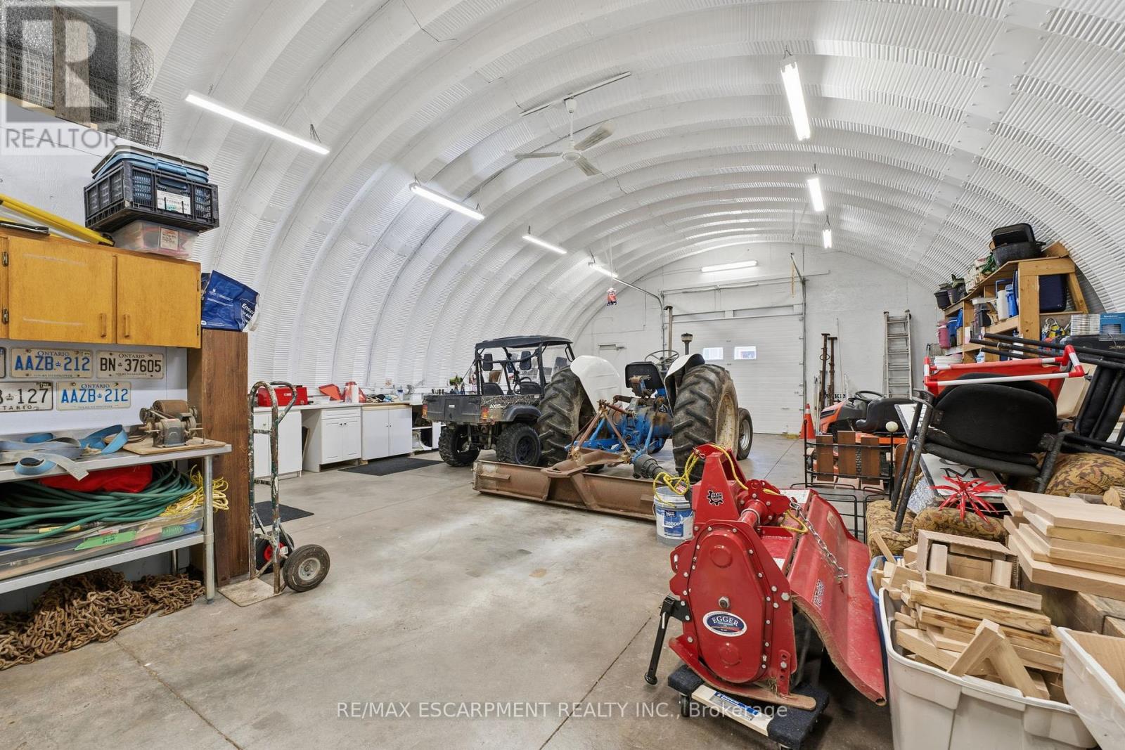 9071 North Chippawa Road, West Lincoln, Ontario  L0R 2A0 - Photo 35 - X12586410