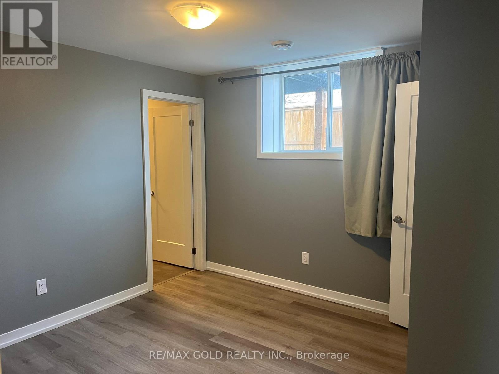 812 - 4263 Fourth Avenue, Niagara Falls, Ontario  L2E 0C2 - Photo 10 - X12586904