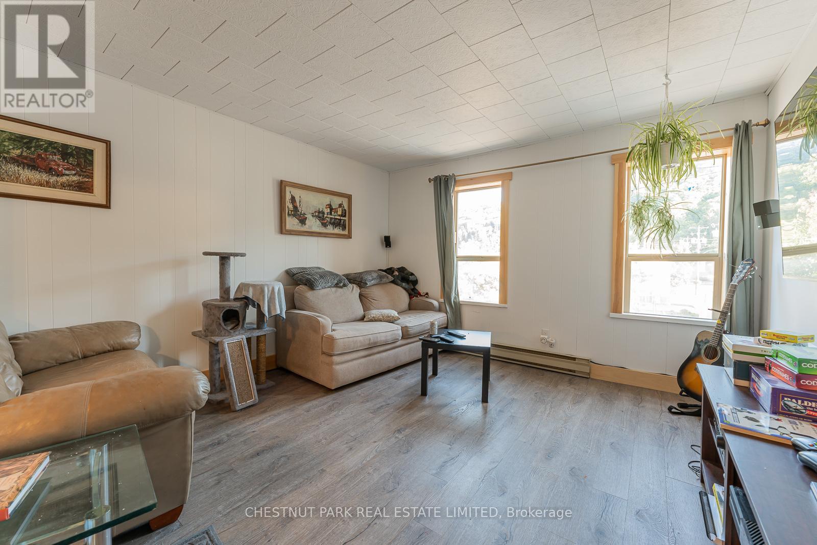 223/225 Highland Street, Dysart Et Al, Ontario K0M 1S0 - Photo 18 - X12587404