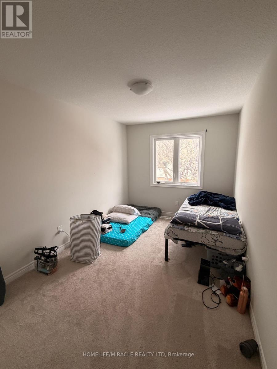 11 Genoa Drive, Hamilton, Ontario  L9B 0K1 - Photo 9 - X12591072