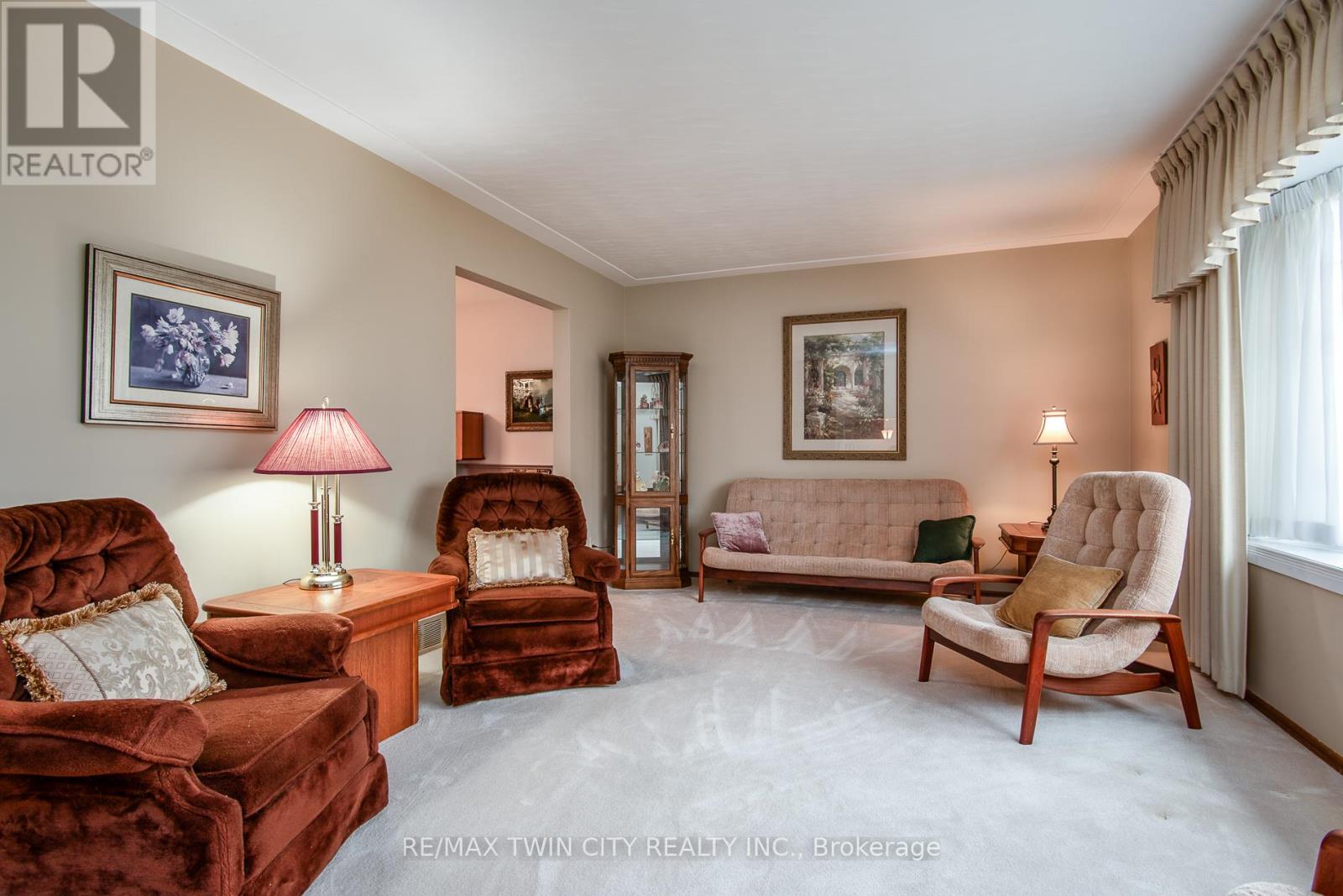 155 Shuh Avenue, Kitchener, Ontario  N2A 1H4 - Photo 14 - X12591084