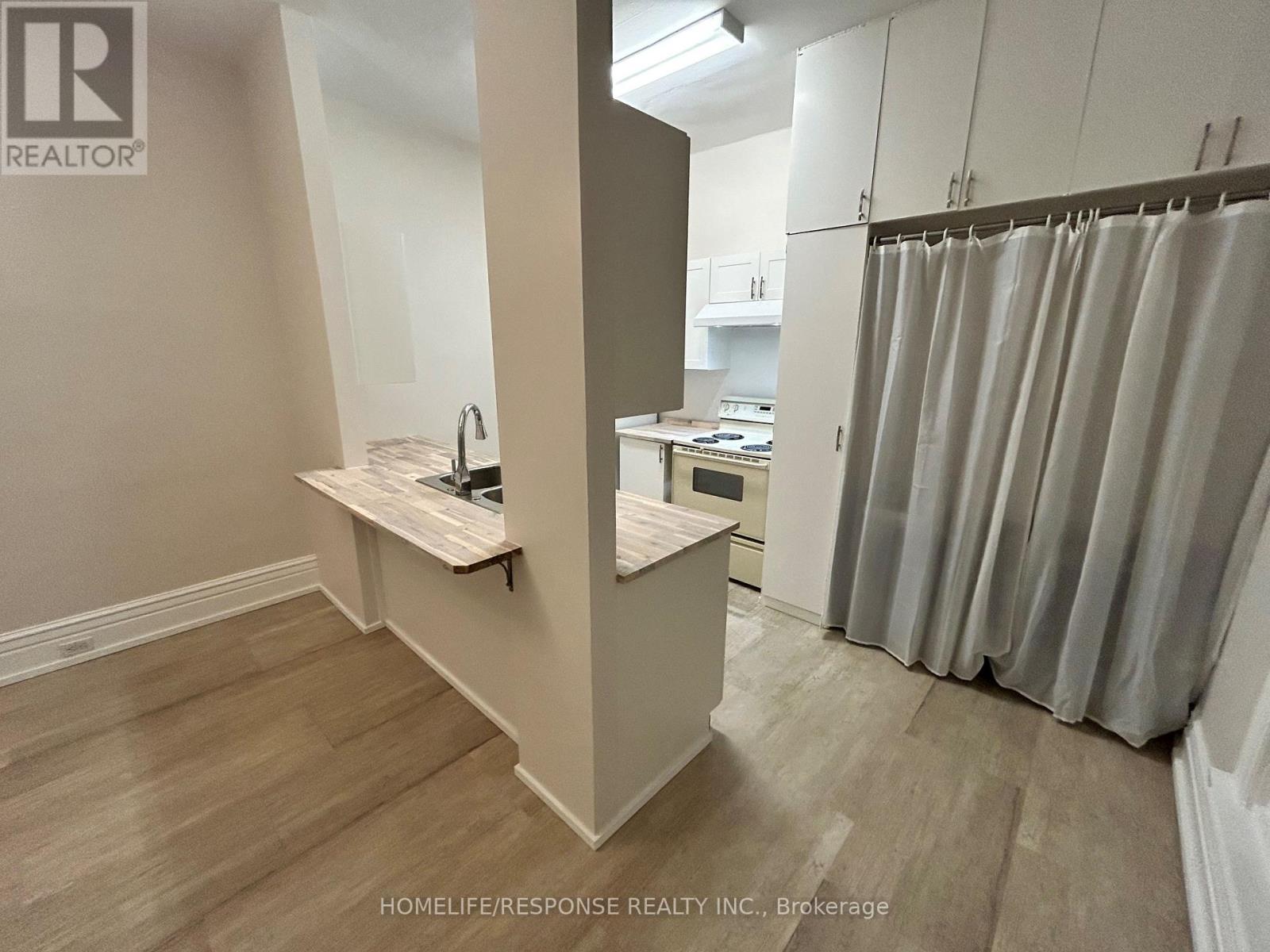 11-13 - 13 Garden Street, Brockville, Ontario  K6V 2B8 - Photo 14 - X12591998