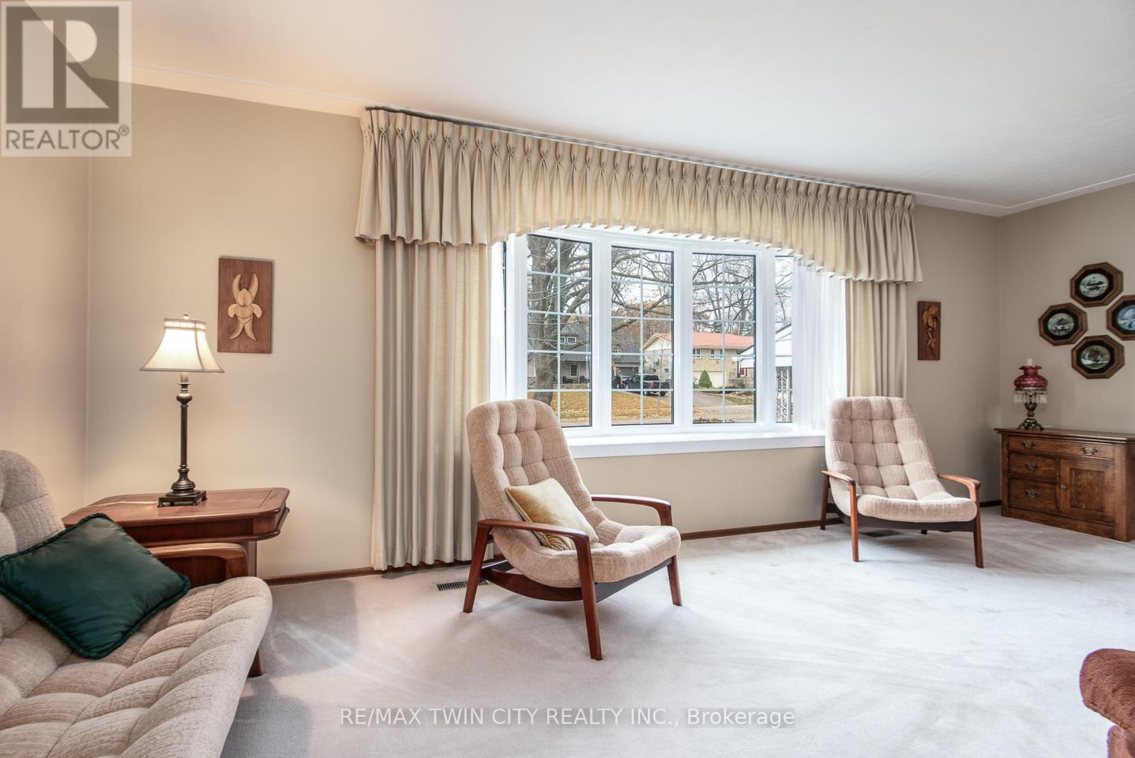 155 Shuh Avenue, Kitchener, Ontario  N2A 1H4 - Photo 15 - X12591084