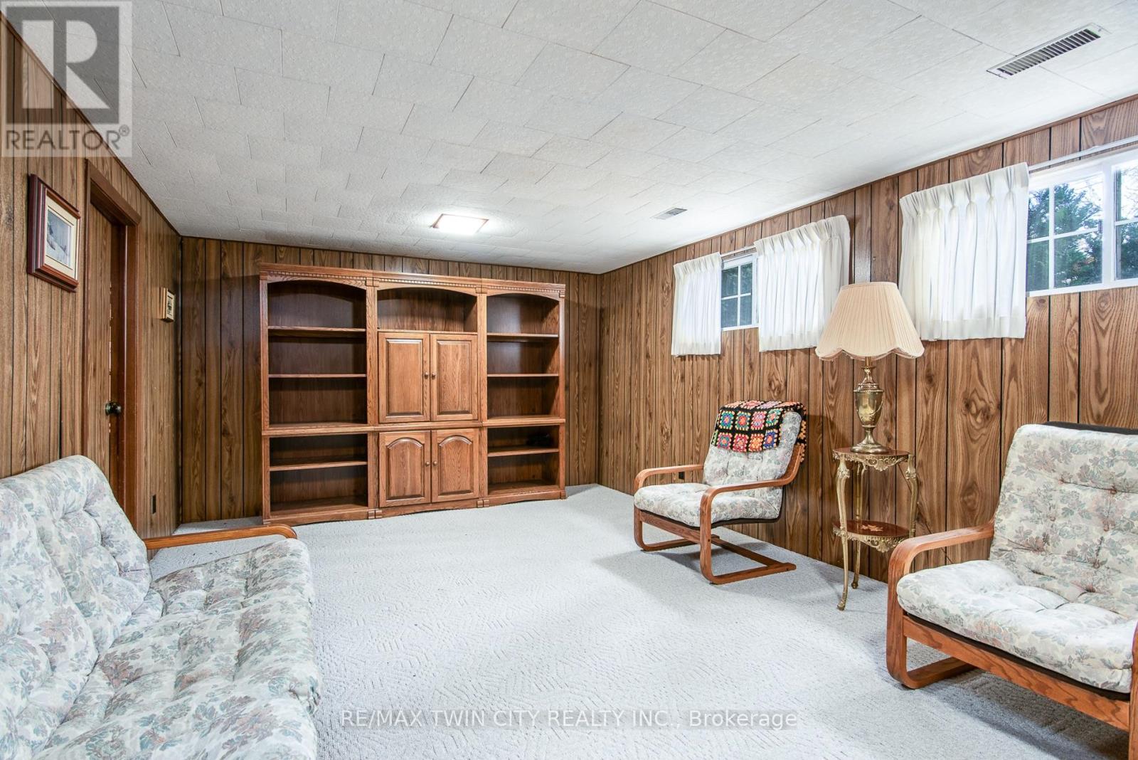 155 Shuh Avenue, Kitchener, Ontario  N2A 1H4 - Photo 40 - X12591084