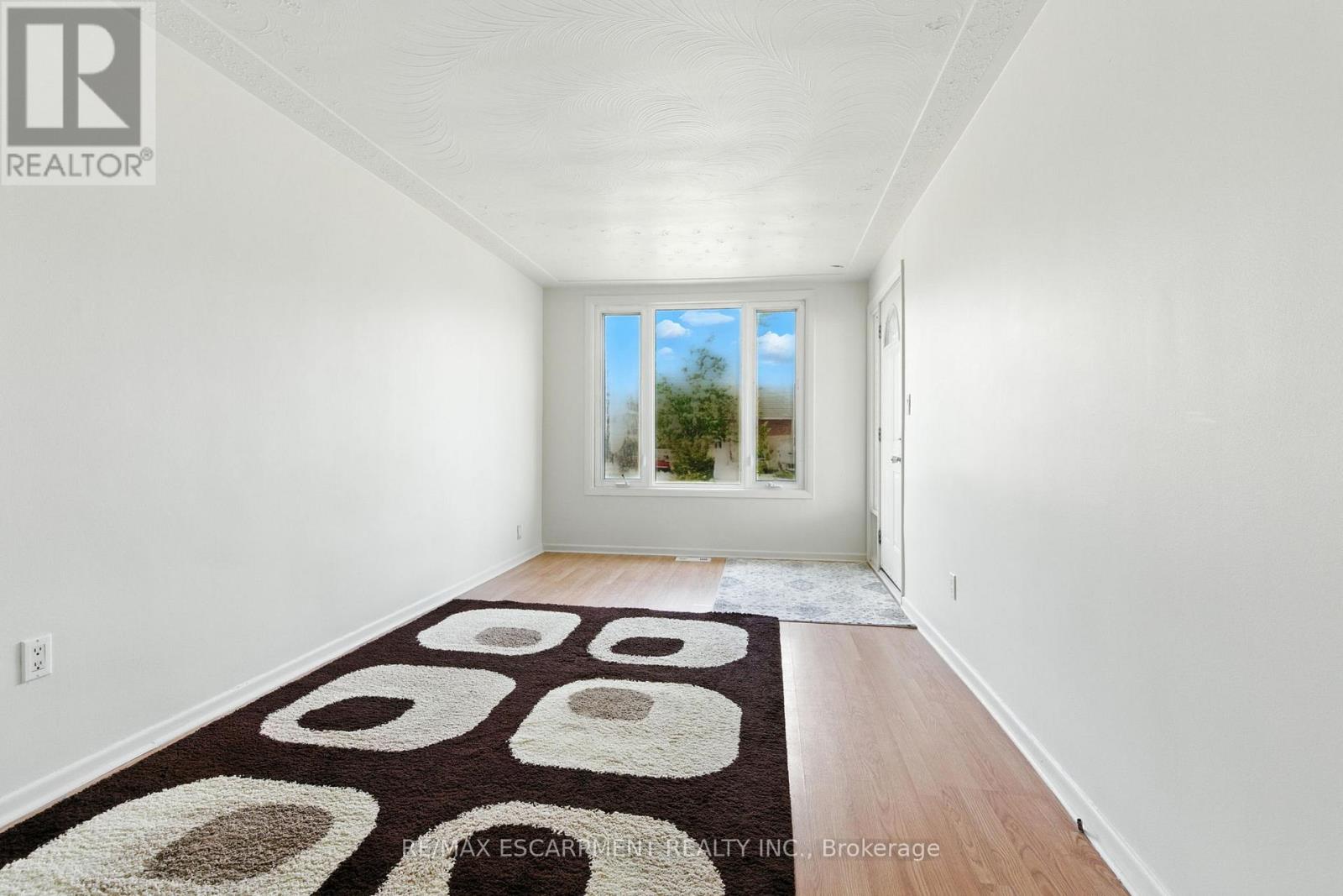 22 Worsley Road, Hamilton, Ontario  L8E 2E7 - Photo 10 - X12591120