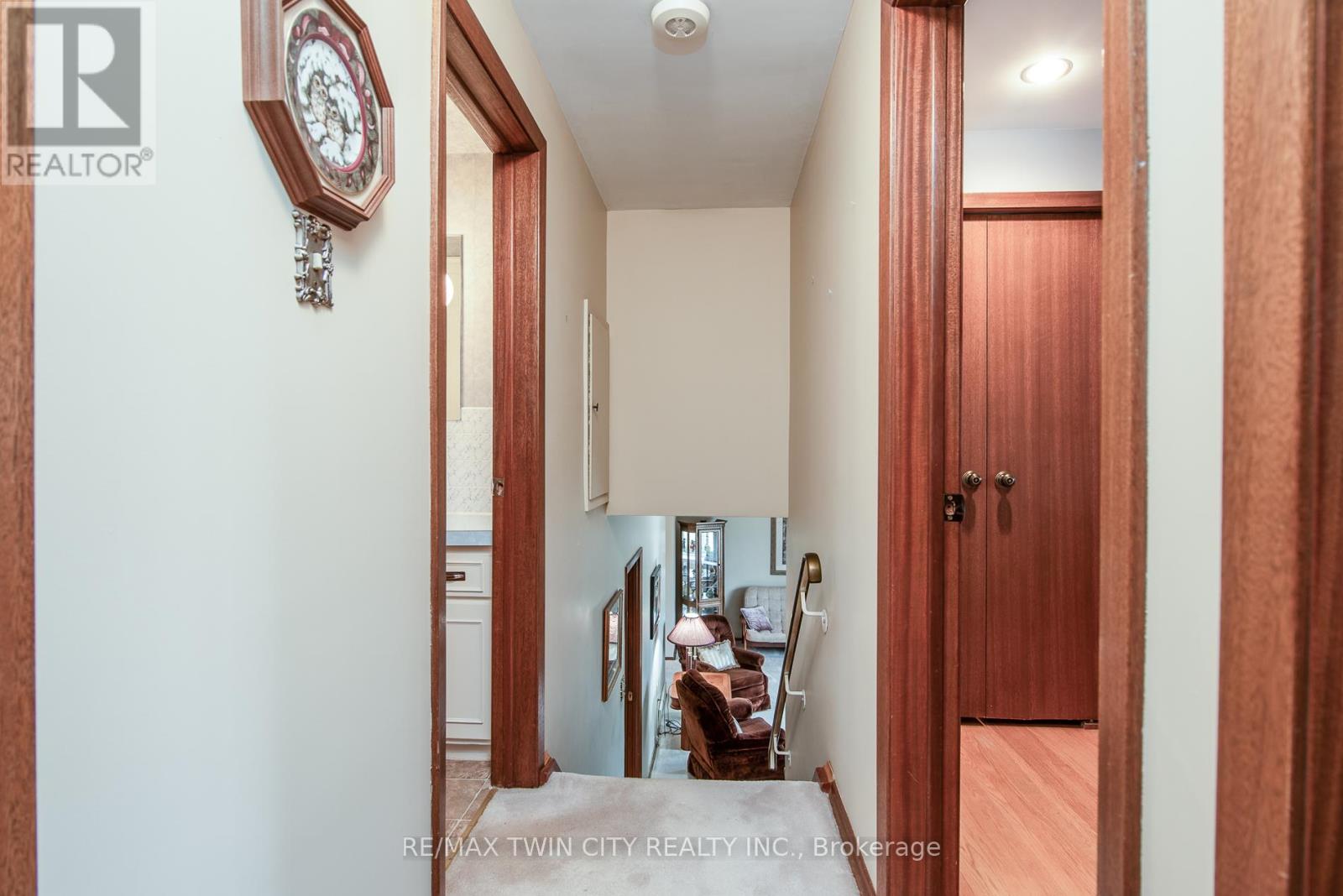 155 Shuh Avenue, Kitchener, Ontario  N2A 1H4 - Photo 39 - X12591084