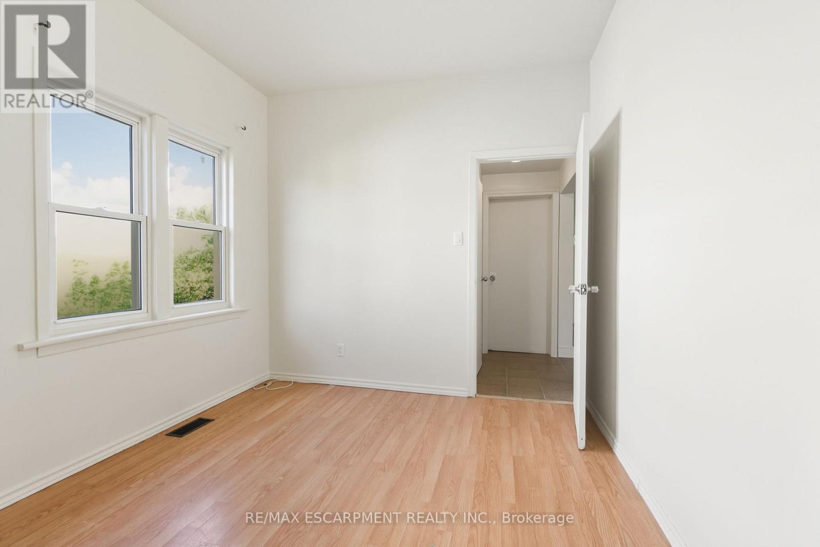 22 Worsley Road, Hamilton, Ontario  L8E 2E7 - Photo 19 - X12591120