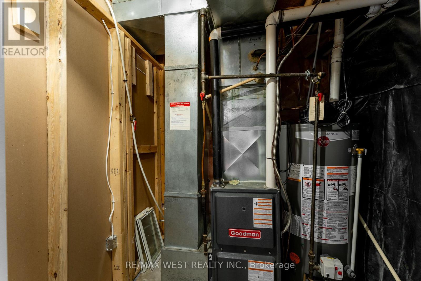 721 Acadia Drive, Hamilton, Ontario L8W 3V2 - Photo 36 - X12591080