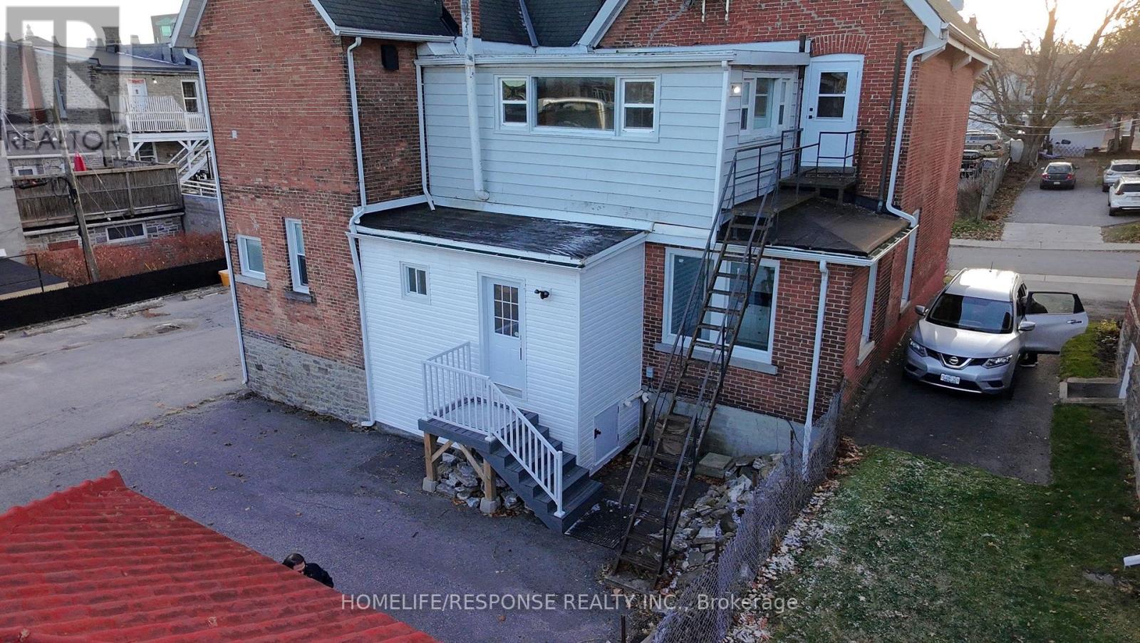 11-13 - 13 Garden Street, Brockville, Ontario  K6V 2B8 - Photo 7 - X12591998